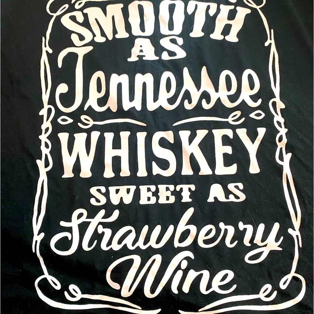 Womens XXL Black Tank Smooth as Tennessee Whiskey Sweet as Strawberry Wine EUC
